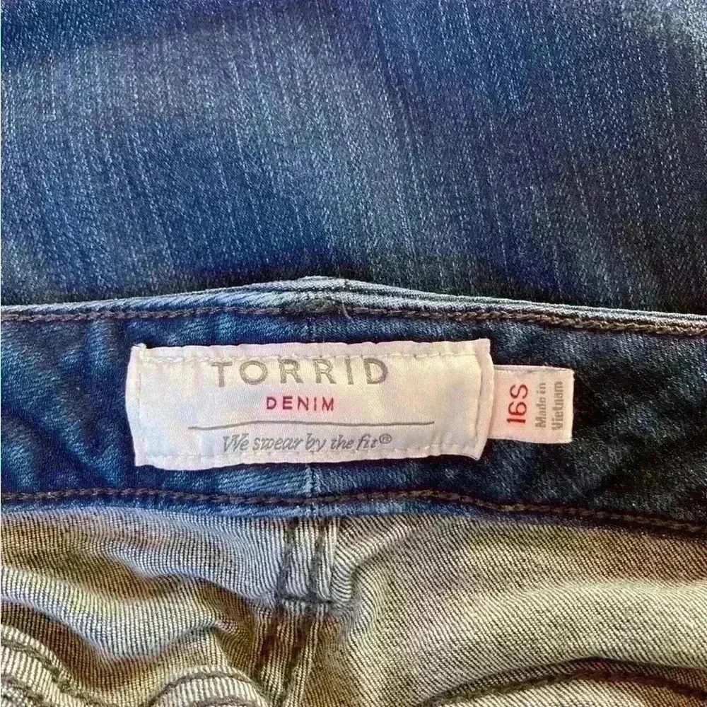 Torrid blue skinny jeans in size 16s - Picture 6 of 6